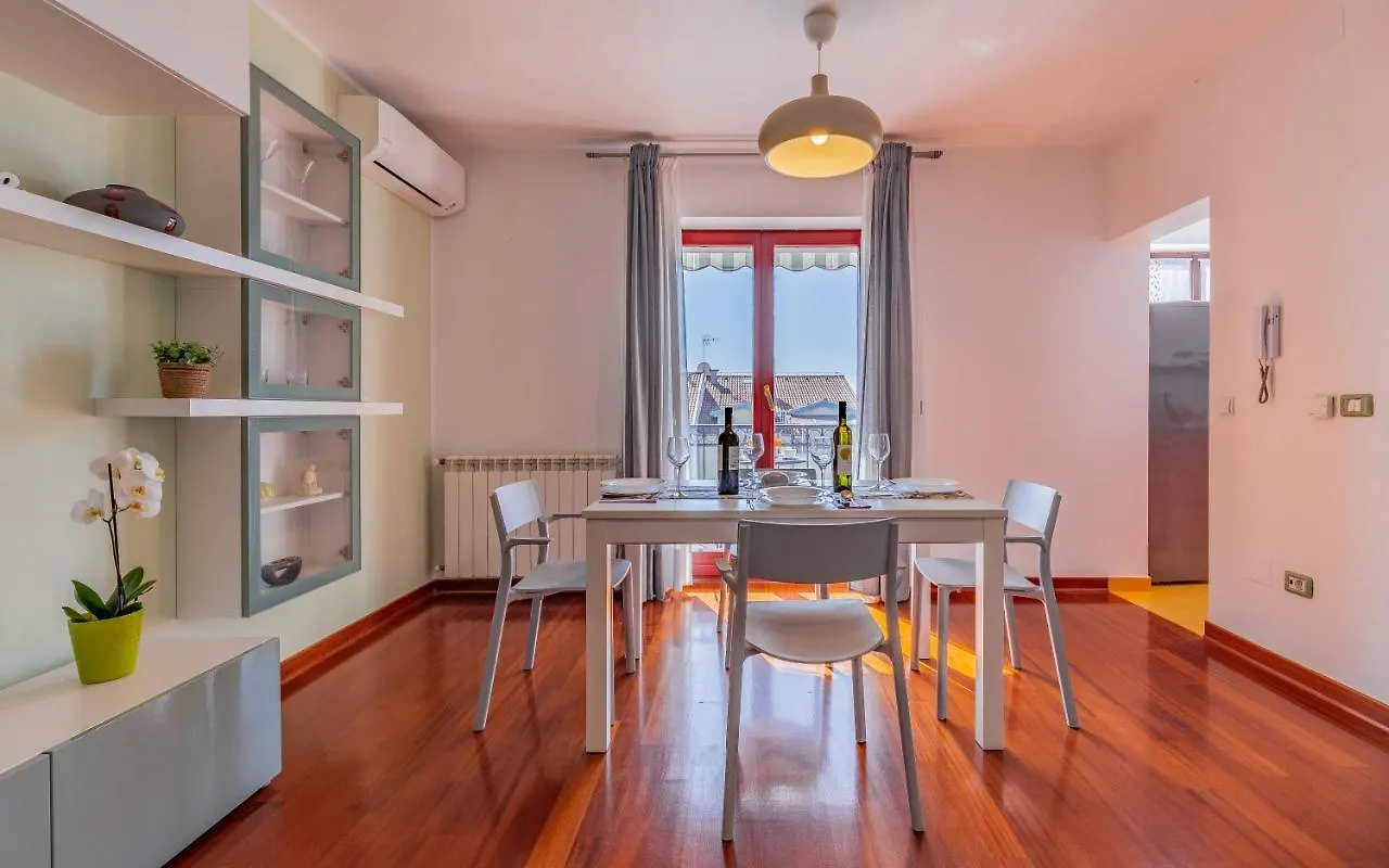 Apartment Green Pula, Family Friendly, Comfortable, Free Parking And Wifi Kroatien